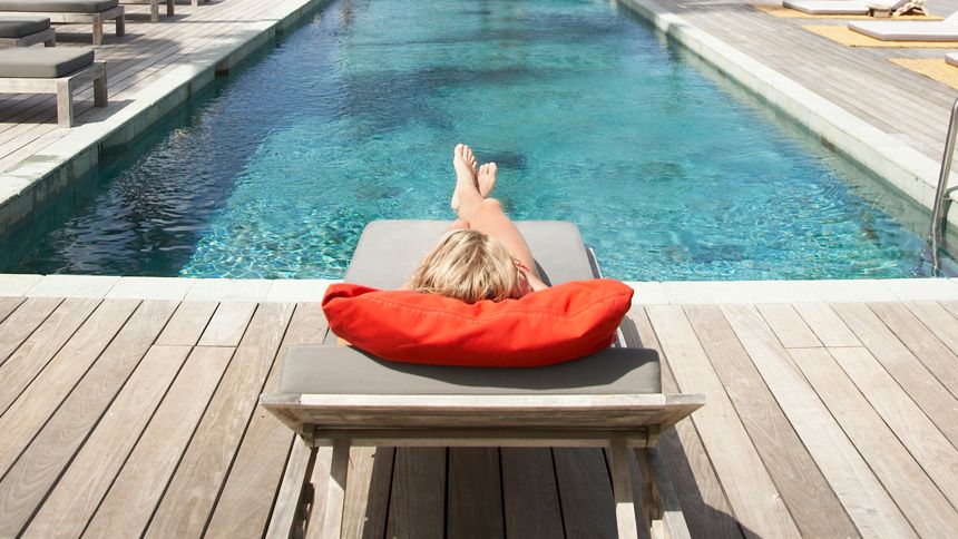 Hotels - Save 25% or more + 10% extra Teachers discount