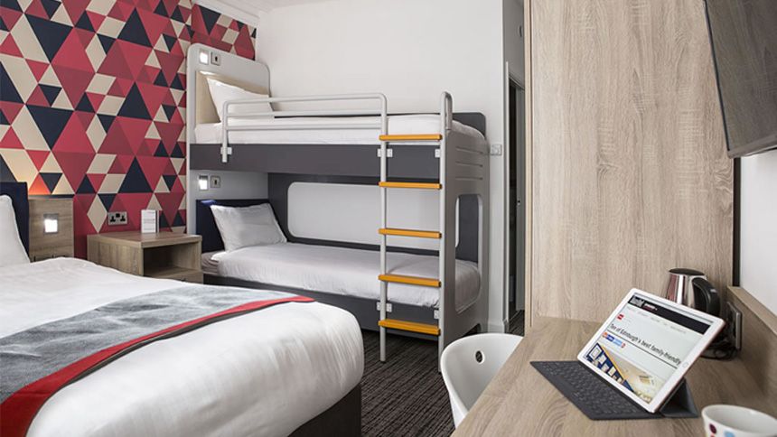 Great Value Edinburgh City Centre Hotel - 25% Teachers discount