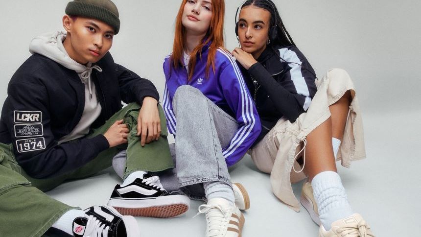 Sports Footwear & Clothing - Up to 50% off + 10% Teachers discount
