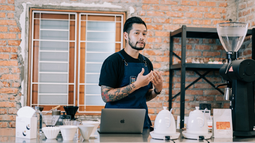International Open Accademy - 80% Teachers discount